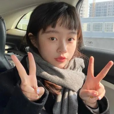 成年人们